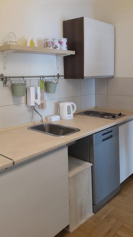 Apartament Trip & *